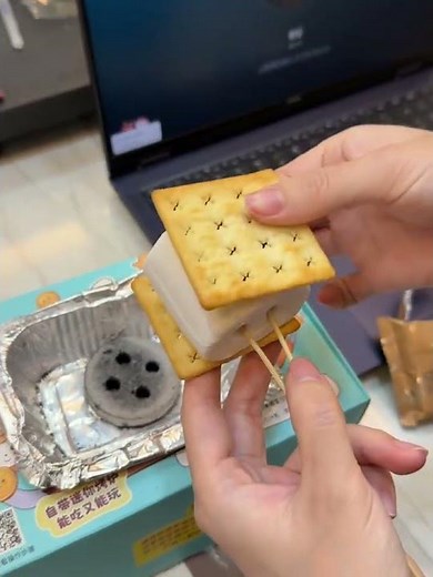 DIY Roasted Marshmallows - A Sweet Treat You'll Love