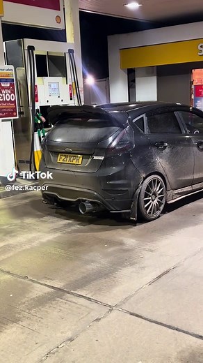 Fat tip🫢 #fiesta #scotland #ford #fiestamk7 #fez #bigtip #japcan