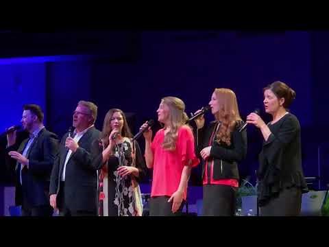 “I Know That Jesus Loves Me” the Collingsworth family