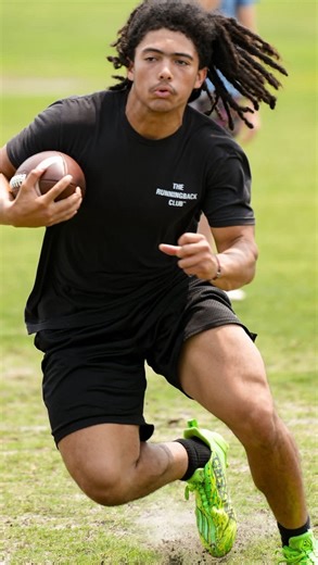 1.7K views · 70 reactions | Today we worked on setting up the defender before the CUT Tag a RB #therunningbackclub® | The Running Back Club | Facebook