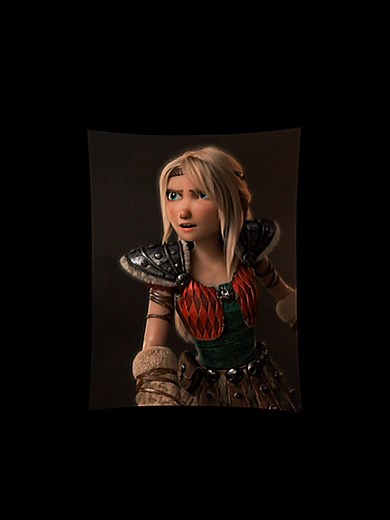 She's so pretty and she don't realize it💞🤫#toothless #lightfury #fyp #foru #viral #nightfury #hiccup #astrid