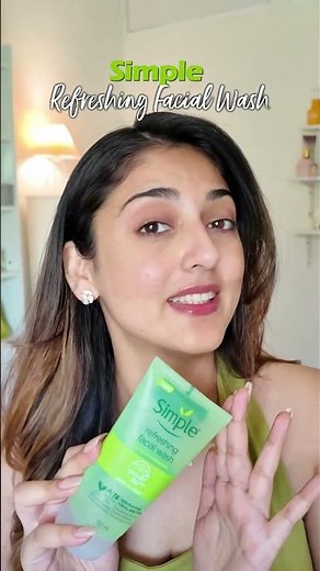 Simple Refreshing Facial Wash | Soap-Free Gentle Barrier Strengthening Cleanser