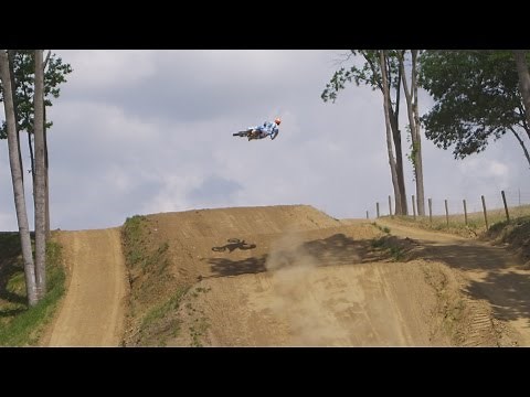 2016 KTM 125 2 stroke wide open - Motocross Action Magazine