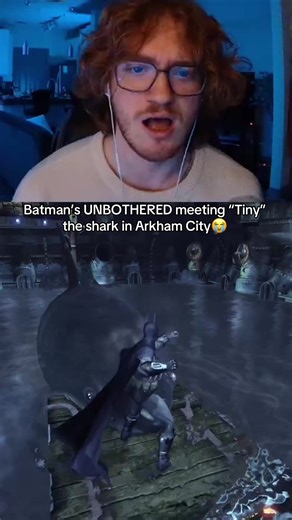 Batman’s UNBOTHERED meeting “Tiny” the shark in Arkham City😭#skybfly #gaming #batmanarkham #arkhamcity #batman