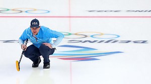 Shuster pulls off incredible shot in key steal from Swiss