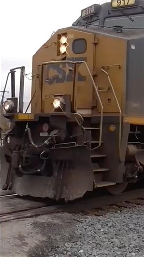 CSX M205 Autorack Train from Greenwich, Ohio 11/8/2025 #shorts #train #railroad #csx #auto #csxt #ns