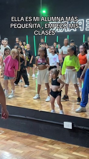 Clases de baile para niñas con Emir Abdul Gani