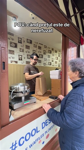 Vrei să vinzi, dar ajungi să cumperi tu ! 😅 ____ #bubblewafflesploiesti #ploiesti #fyp #tiktok #prahova #capsunidubai #clatitedubai #goviral | Choco Kebab & Bubble Waffles Ploiești