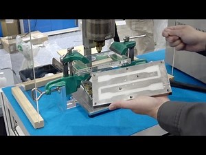 ガラス型による樹脂流動の可視化実験【モールドロック®】