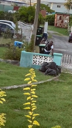 18K views · 74 reactions | LISTEN SOME STUFF YOU DOES SEE 藍藍藍藍臘‍♀️臘‍♀️‍♀️‍♀️. | Alexandra Smith | Facebook