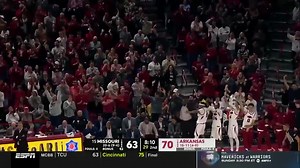 Another one, thank you | Arkansas Razorback Men's Basketball