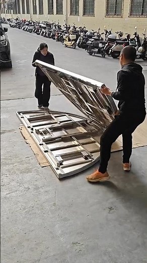 Dining table setting techniques