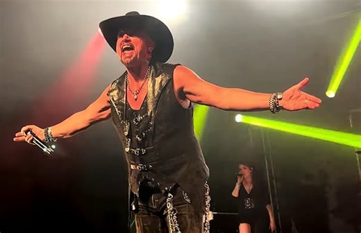 Watch: GEOFF TATE Performs 'The Answer' From 'Operation: Mindcrime III' Album In Lincoln, Nebraska