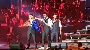 💙💛❤ Romania, ne-am intors! 🔥Ne mai despart doar câteva zile de întâlnirea publicului din România cu celebrul trio pop-opera IL VOLO, în concertele „IL VOLO SINGS MORRICONE AND MORE” de la București și Cluj-Napoca 🇮🇹Primele concerte al trupei Il Volo din cadrul turneului mondial „Il Volo Sings Morricone and more” găzduite de Arena di Verona și de Teatrul Antic din Taormina au fost susținute cu casa închisă, iar artiștii au fost ovaționați de cei peste 40.000 de spectatori care au umplut săli