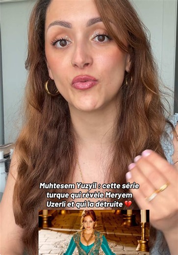 Mes loves ! Aujourd’hui je m’attaque à un classique de série turque qui est Muhtesem Yuzyil / le siècle magnifique ! Cette série qui révéla Meryem Uzerli mais qui la poussa également à bout … #seriesturques #muhtesemyuzyil #lesieclemagnifique #dramaturkish #epuisement