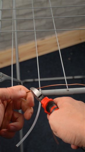 Fixing a Snapped Line on a Clothes Airer 🎬 This video was produced by Network Media and Aoos Media | Cozy Hacks & Snacks