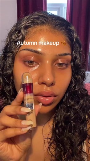 Perfect Makeup for Autumn 🍁🍂 Fall for this flawless autumn makeup look! 🍂💄 #makeup #autumnmakeup #autumn #mascara #concealer #powderblush #lightskingirls #beautytips#lorealparis #makeuptutorial #viralmakeup #stylish #womenempowerment #nyxcosmetics