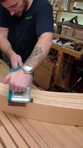 Epic workbench made from a 532-year-old tree!