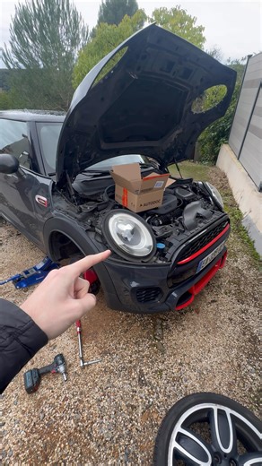 Nico on Instagram: "🚘 Voici le lien de l’application : https://bit.ly/AUTODOC_nicolasbklf 🏎️ Et avec mon code promo NICO5, vous bénéficiez de 5% de remise ! Un grand merci à AUTODOC #meca @autodoc"