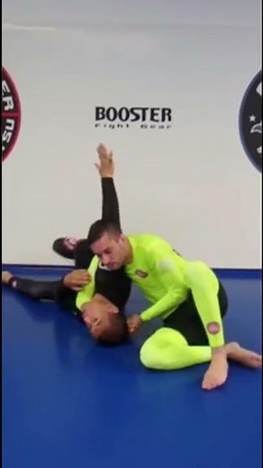 Effective Arm Triangle Escape