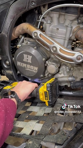 Yamaha YFZ450R Shift Shaft Repair and Reassembly