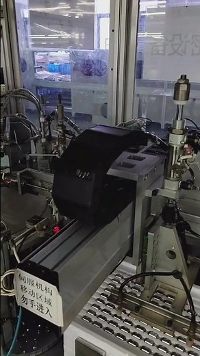 Automatic stacking Machines: Automatic Stacking trays for loading and unloading parts