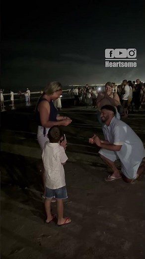 Message in a Bottle Proposal Turns Into Perfect Surprise Moment|| Heartsome 💖