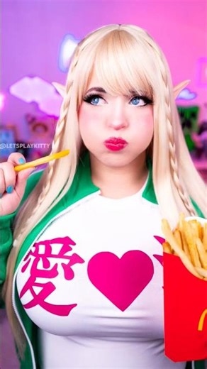 May I have some more fries?🍟✨️ Cosplaying as Elfuda from Plus sized elf anime on @HIDIVEOfficial