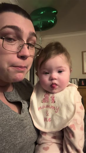 Discover Adorable Baby Fish Swimming Moments