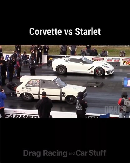 Toyota Starlet vs Corvette