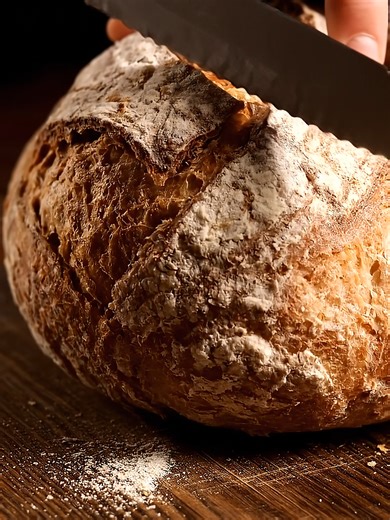 ‏Slice it slow… 🍞✨ #asmr #oddlysatisfying #satisfying #loops #relaxing