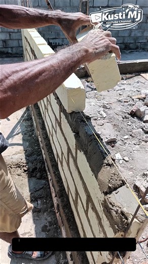 Perfect Alignment Brickwork Technique | String Line Method for Accurate Wall Building.