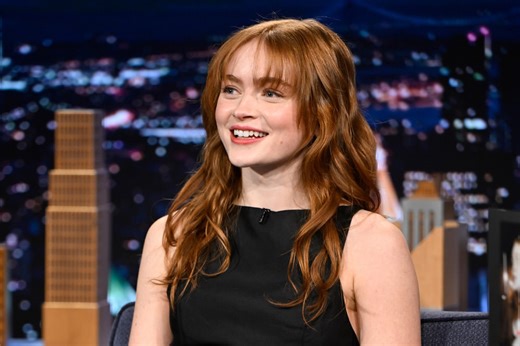 Sadie Sink Promotes STRANGER THINGS on THE TONIGHT SHOW STARRING JIMMY FALLON - Tom   Lorenzo