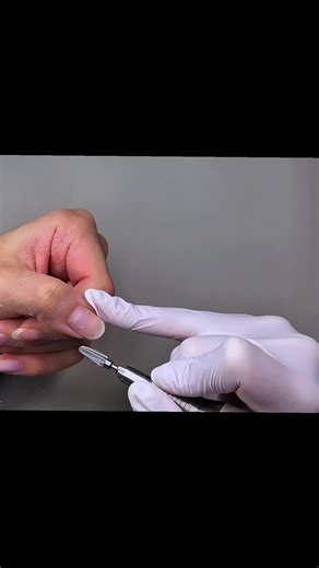 Expert Nail Art Tips for Beginners at Home