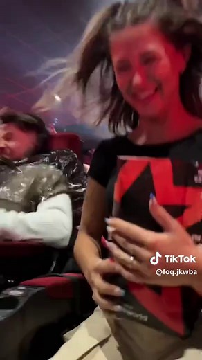 I wasn’t quite ready for this 5D experience #funny #funnyvideo #Foryou #5D #usa