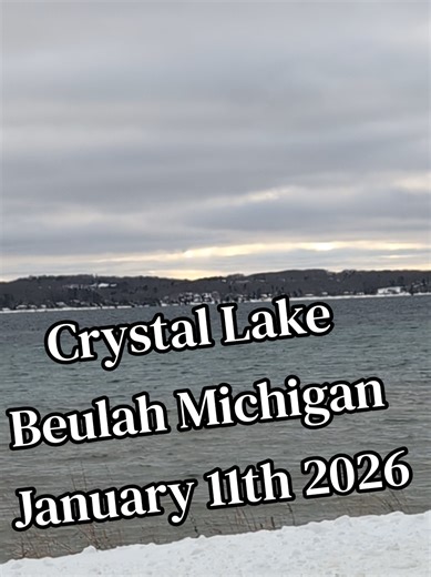 Headed back up the beautiful M22 today and took note of the changes in ice conditions compared to last weekend. Such a beautiful stretch of road . #m22 #northernmichigan #followme #icefishing #michiganwinter