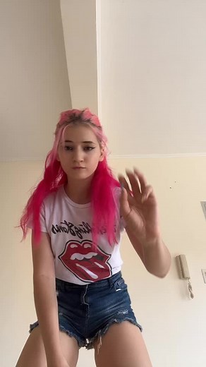 Videos de Emma Fiore (@emmafiore10) con “original sound - María”