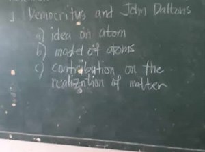 Democritus and John Dalton's:a) idea on atomb) model of atoms... | Filo