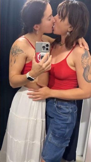 love you #kissing #unitedstates #kiss #love #fyp #viral #shorts #youtubeshorts #trending #reels