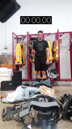🥰❤️He performed the two-minute firefighter drill for the first time with a camera to critique his hang-ups. After only about 20 attempts since he started, he didn’t do too badly, so he decided to share it.” #fireman #firefightertiktok #firefighters #dreamjob #firefighter