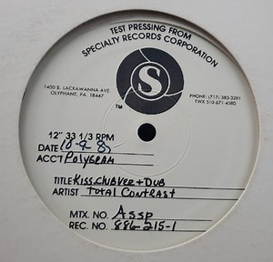 Total Contrast - Kiss