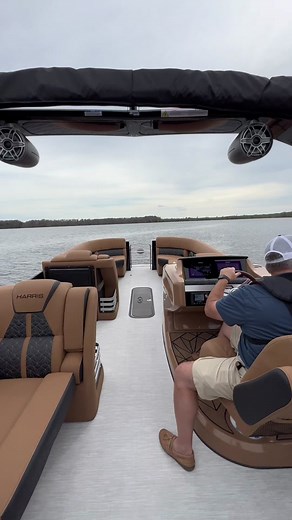PontoonBoatsOnly. Has a nice ring to it. Lol! #CenterConsolesOnly #pontoon #pontoonboats
