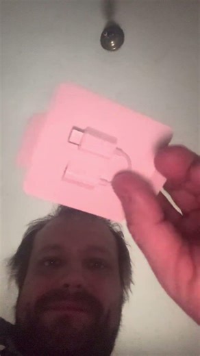 Apple USB-C to 3.5 mm adapter unboxing