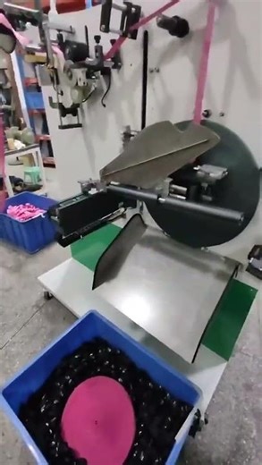 Elastic tape rolling equipment #machine #cleanerfillingmachine #factory #floorcleanerfillingmachines