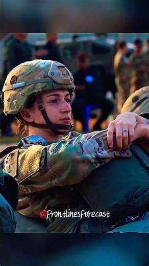 Desire: Female Paratroopers Jump From The Sky