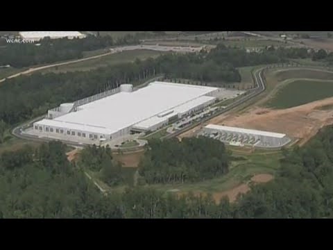 Apple set to expand its massive data center