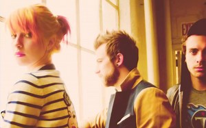 Paramore - Hello Hello