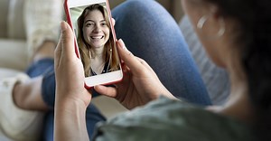 FaceTime: Hintergrund bei Video-Anrufen unscharf machen – so gehts