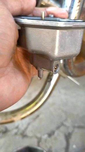 Paano Ayusin ang Carburador ng Motor: Tutorial ng Mechanic