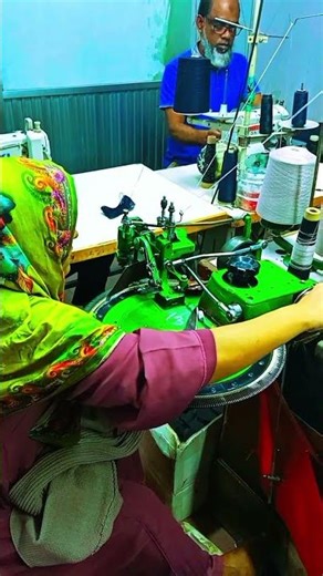 Sweater stitching by Linking machine #shorts #knitting #neckline #sweater #linking